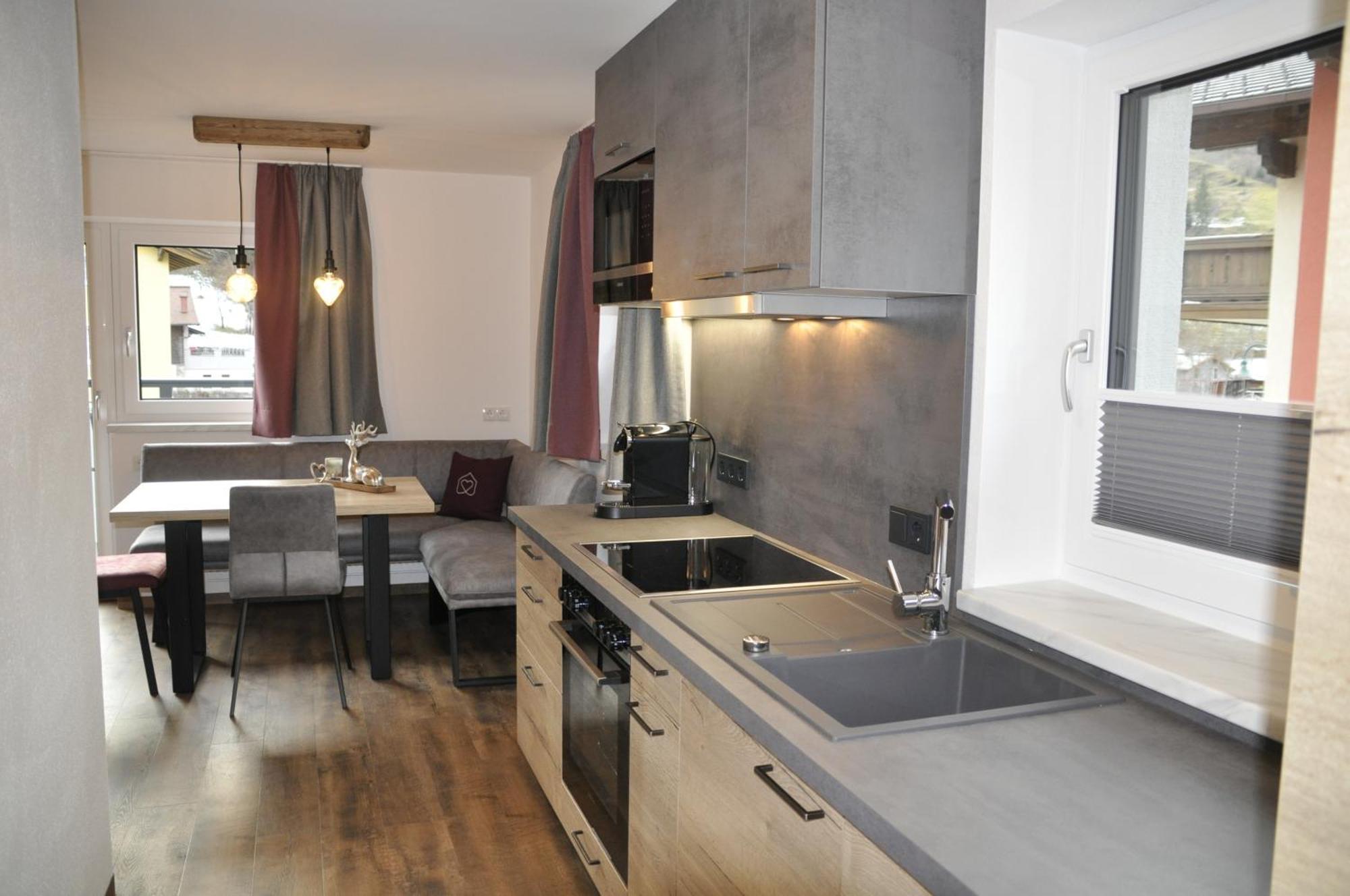 Herzis Appartements Wagrain Kamer foto