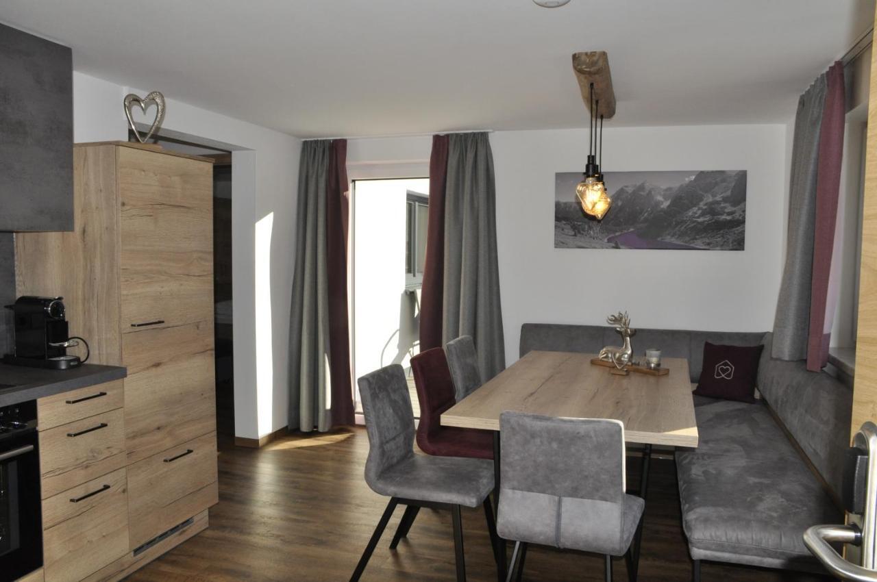 Herzis Appartements Wagrain Buitenkant foto